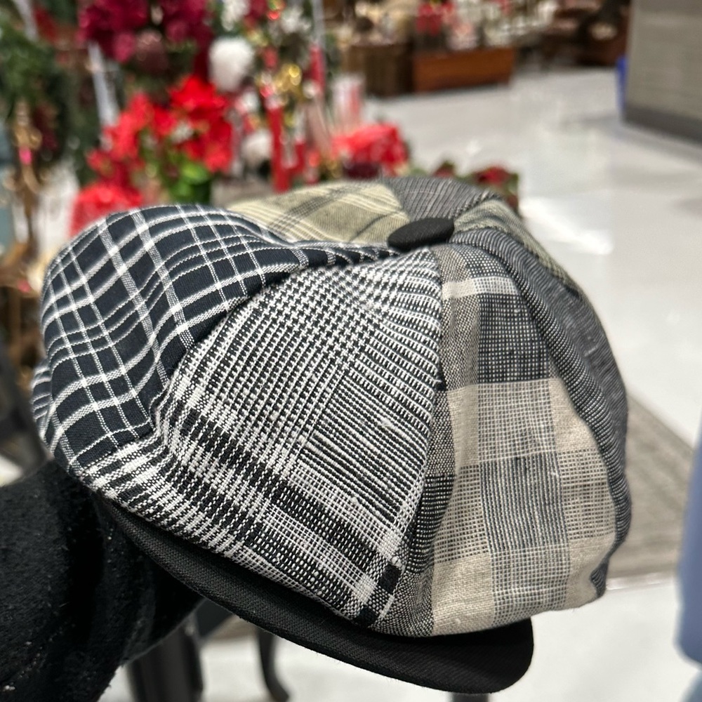 Capas Linen Patch Newsboy hat - Picture 2 of 7
